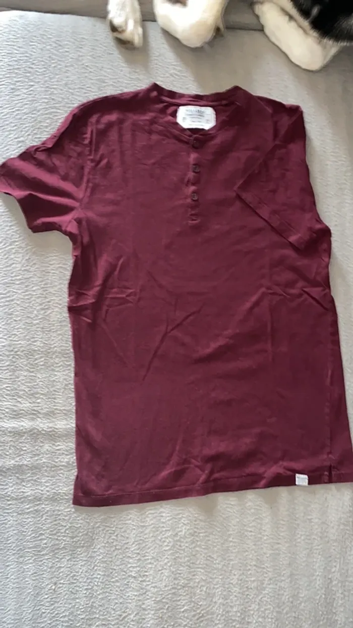 T shirt à bouton