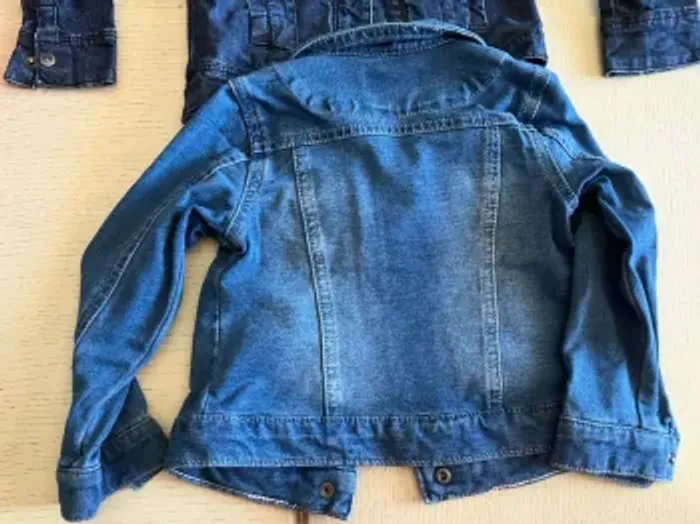 Lot 2 vestes en jean’s - 3 ans - photo numéro 5