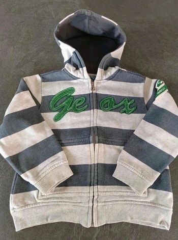 10 € Gilet à capuche Geox 4 ans
