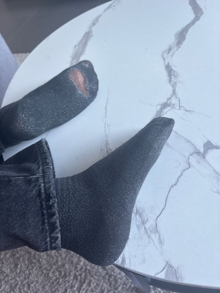 Chaussette sale  Lire description - photo numéro 2