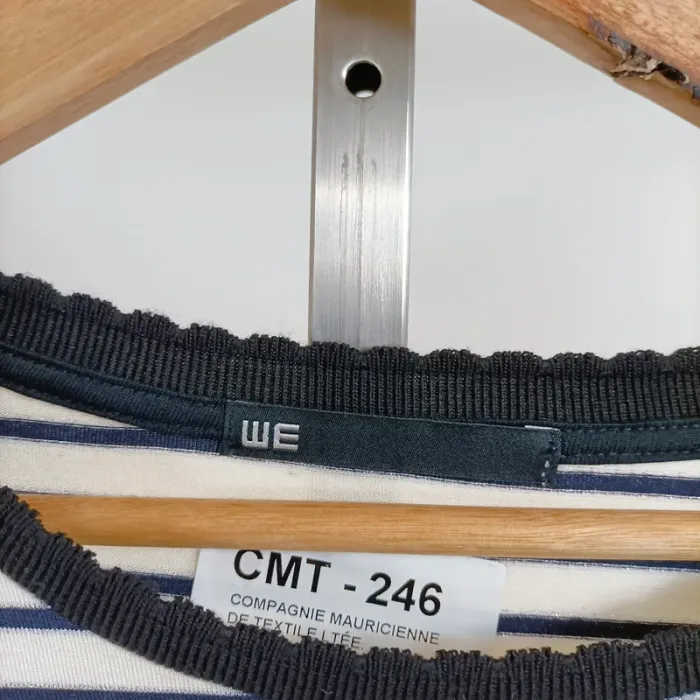 T-shirt rayé col contrasté bleu marine noir et blanc – WE – taille M A1271 - photo numéro 5