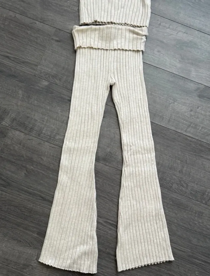 Ensemble beige top court et pantalon flare 8/9 ans H&M - photo numéro 5