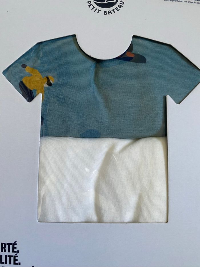 Lot de 2 t shirt Petit Bateau 10 ans neuf - photo numéro 3