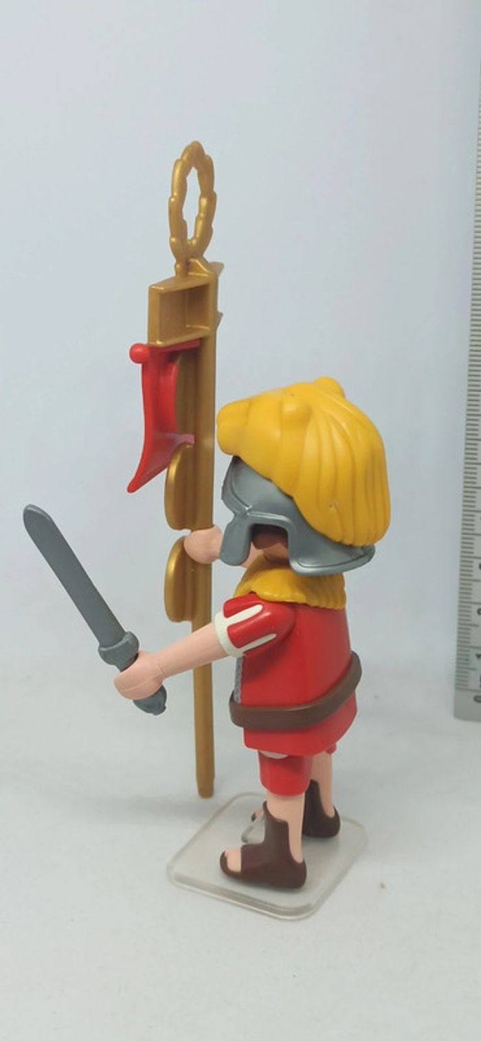 Homme légionnaire romain avec tête de lion et drapeau spqr playmobil - photo numéro 2