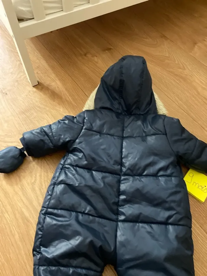 Doudoune combinaison bébé hiver 9 mois - photo numéro 7