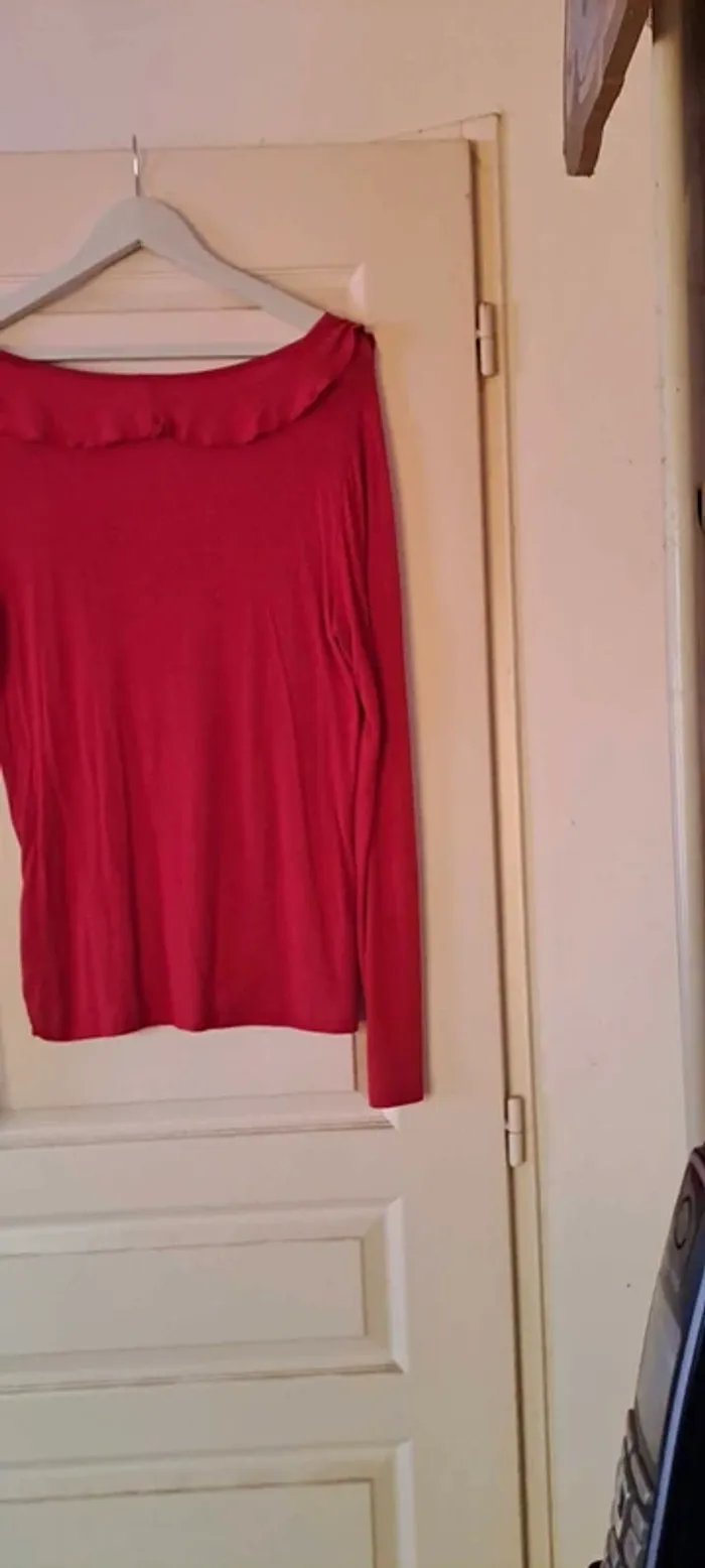 T Shirt manches longues rouge grand décolleté - Marque Via 28 - Taille 42 - État neuf. - photo numéro 13