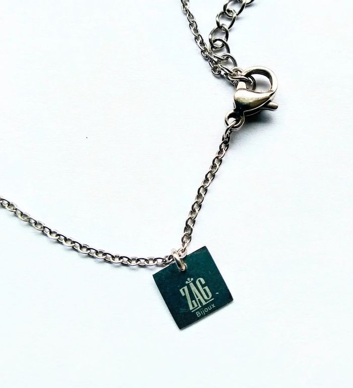 Collier avec pendentif Zag - photo numéro 3