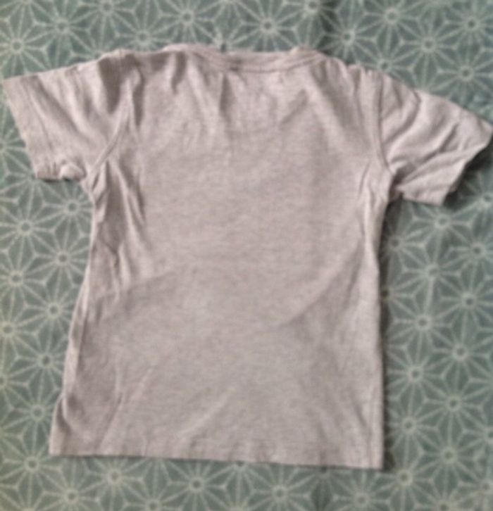 Teeshirt gris détails vert DKNY - 4 ans - photo numéro 2