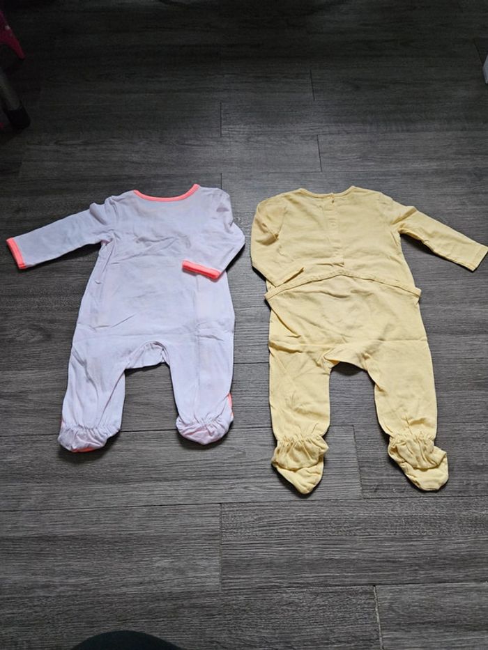 Lot de 2 pyjamas fille taille 6 mois - photo numéro 4