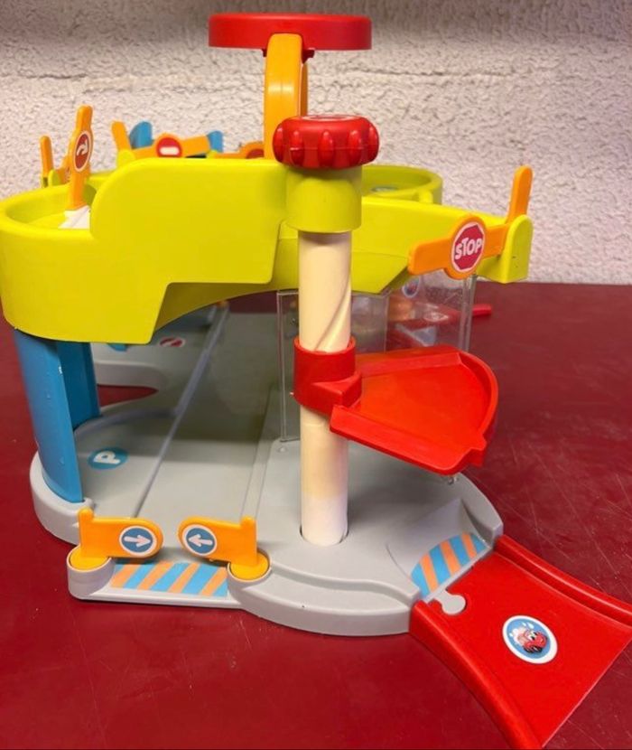 Garage smoby - photo numéro 3