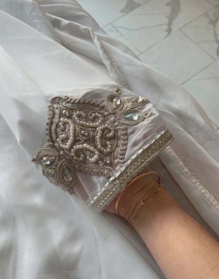 Caftan blanc argent - photo numéro 3