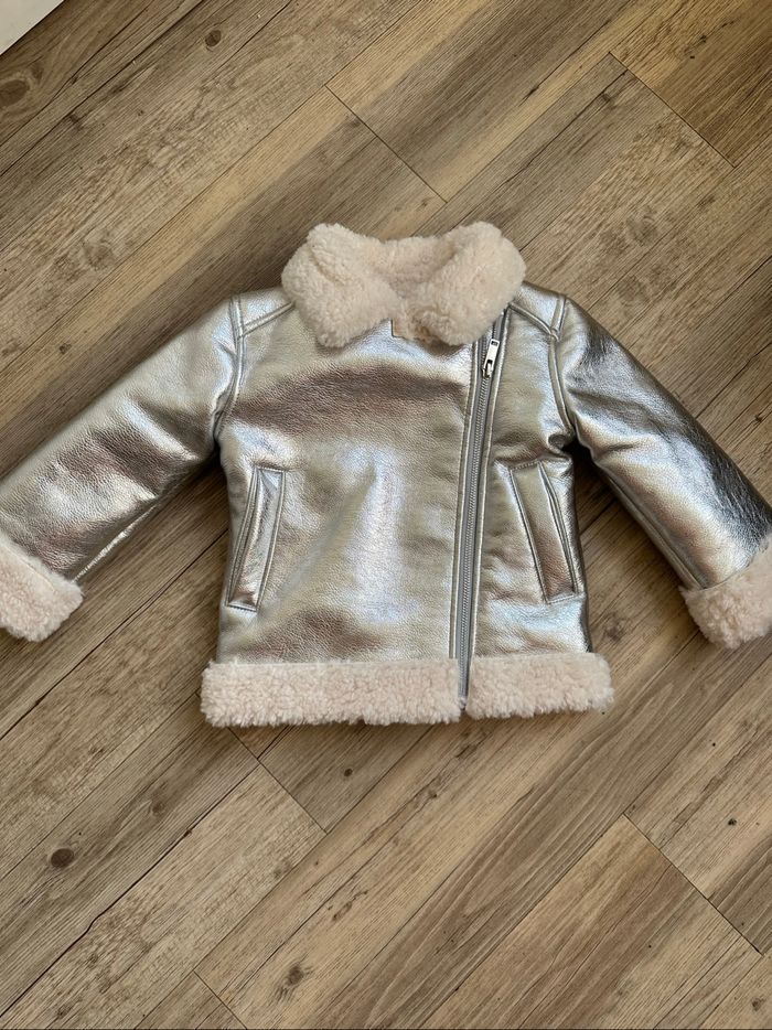 Perfecto fourrée argenté h&m 2/4 ans fille - photo numéro 2