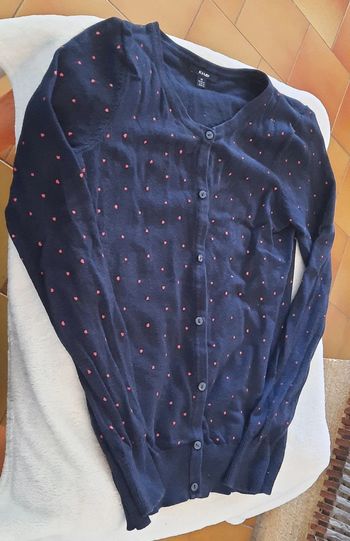 Gilet avec cœur rose