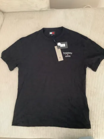 T-shirt tommy