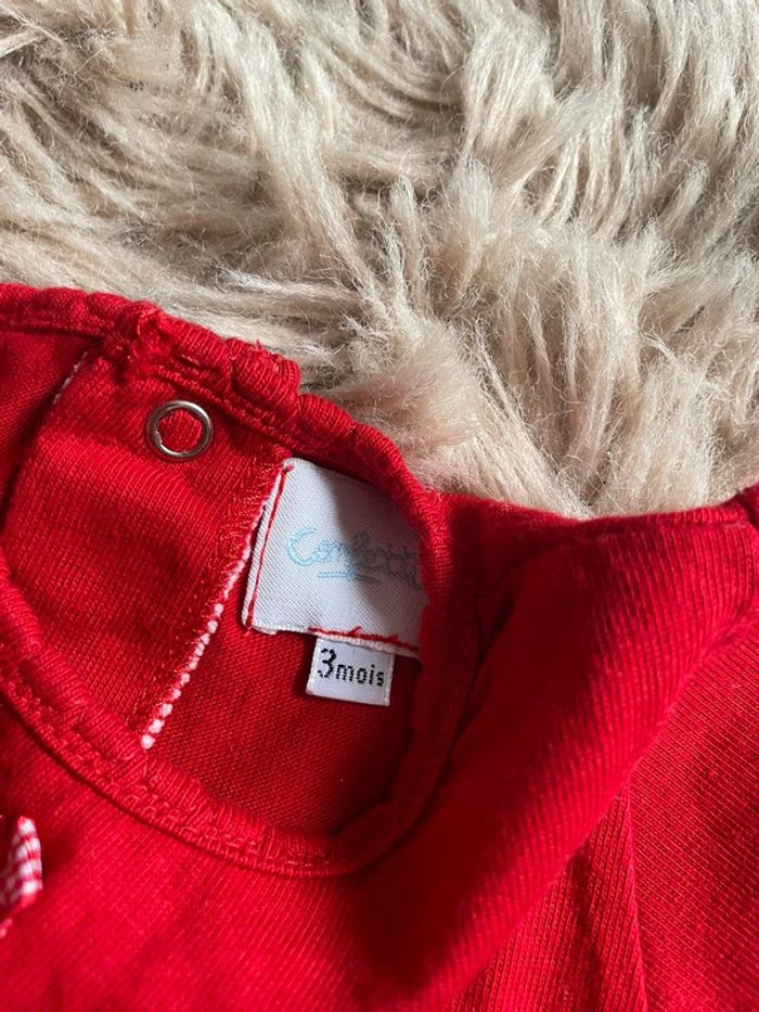 Haut rouge - photo numéro 2