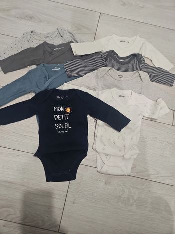 Lot de 8 body