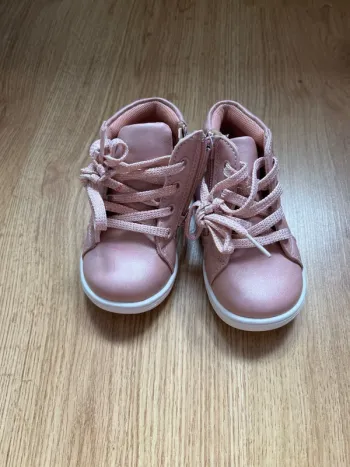 Chaussures montantes
