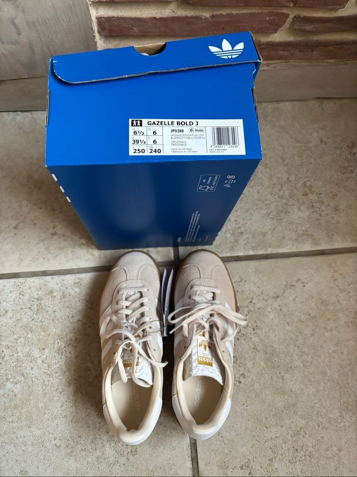Adidas gazelle bold wonder white taille 38 2/3 - photo numéro 5