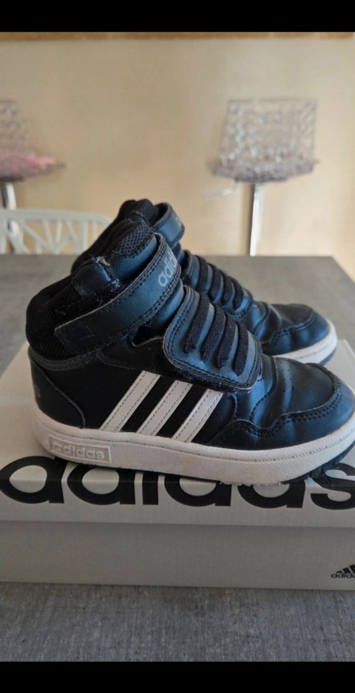 Baskets Adidas - photo numéro 4