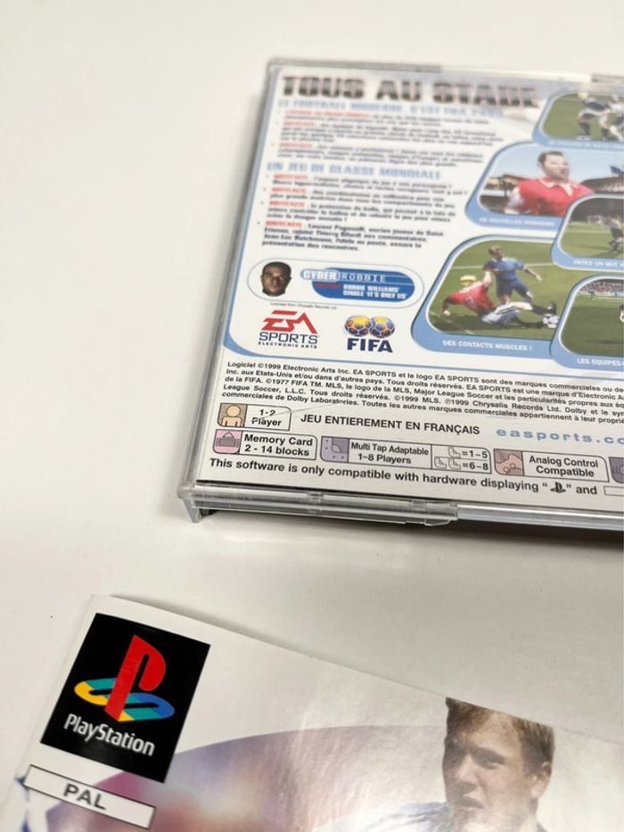 🇫🇷 Jeu Play-Station 1 : FIFA 2000 - Complet PAL . FR - photo numéro 5