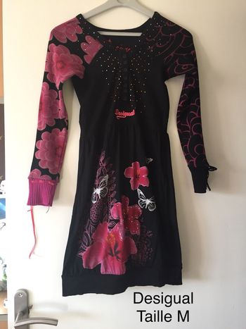 Robe noir/rose Desigual Taille M