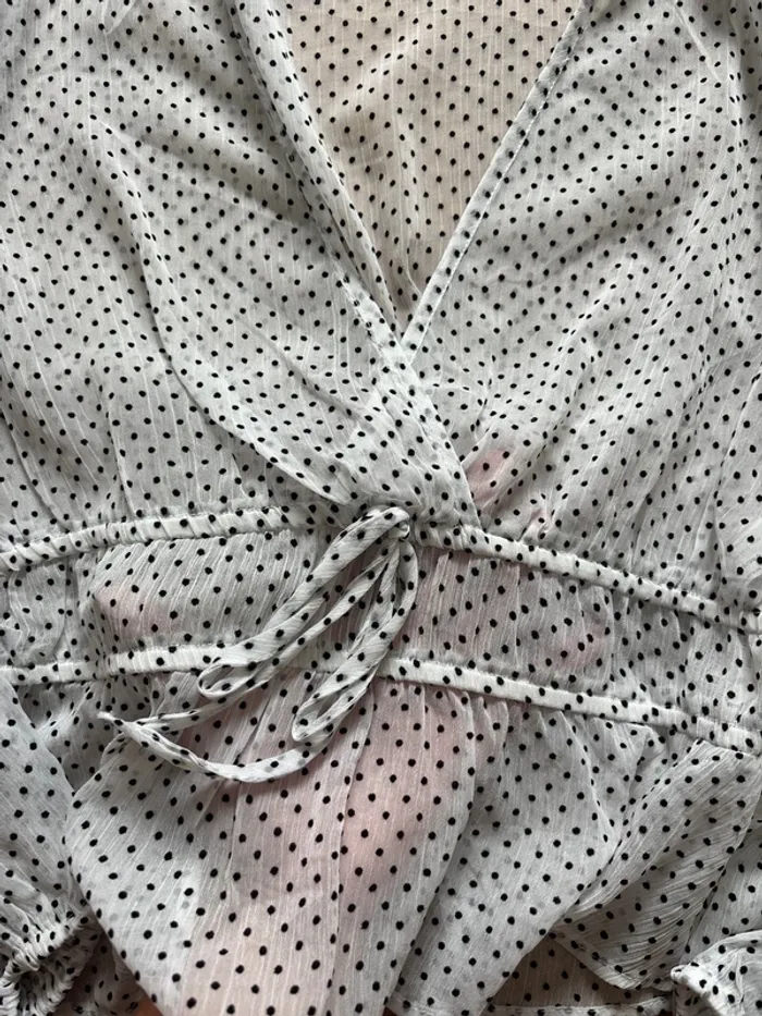 Blouse à pois - photo numéro 2