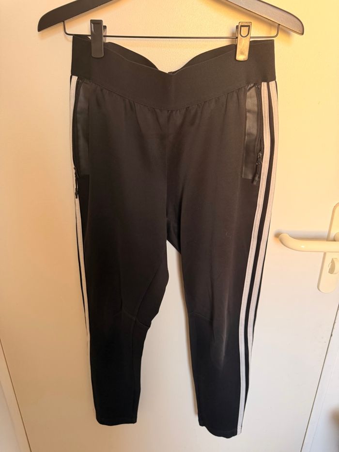 Jogging Adidas - photo numéro 1
