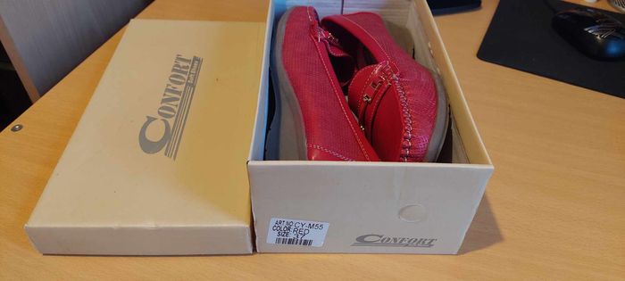 Beaux mocassins femme Confort Soft Shoes rouge 37 tout cuir neufs - photo numéro 8