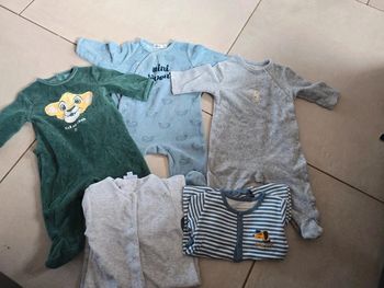 Lot de 5 pyjamas