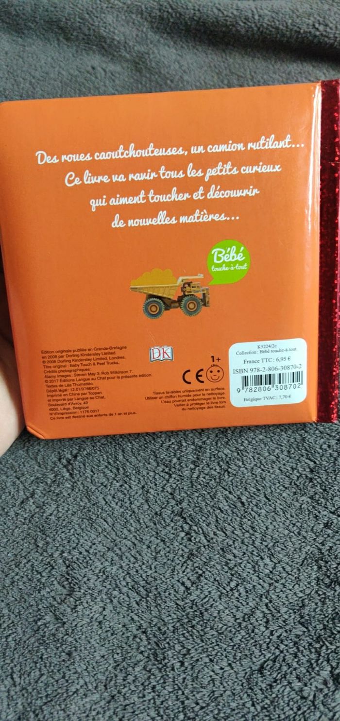 Livre de les camions a touché - photo numéro 4