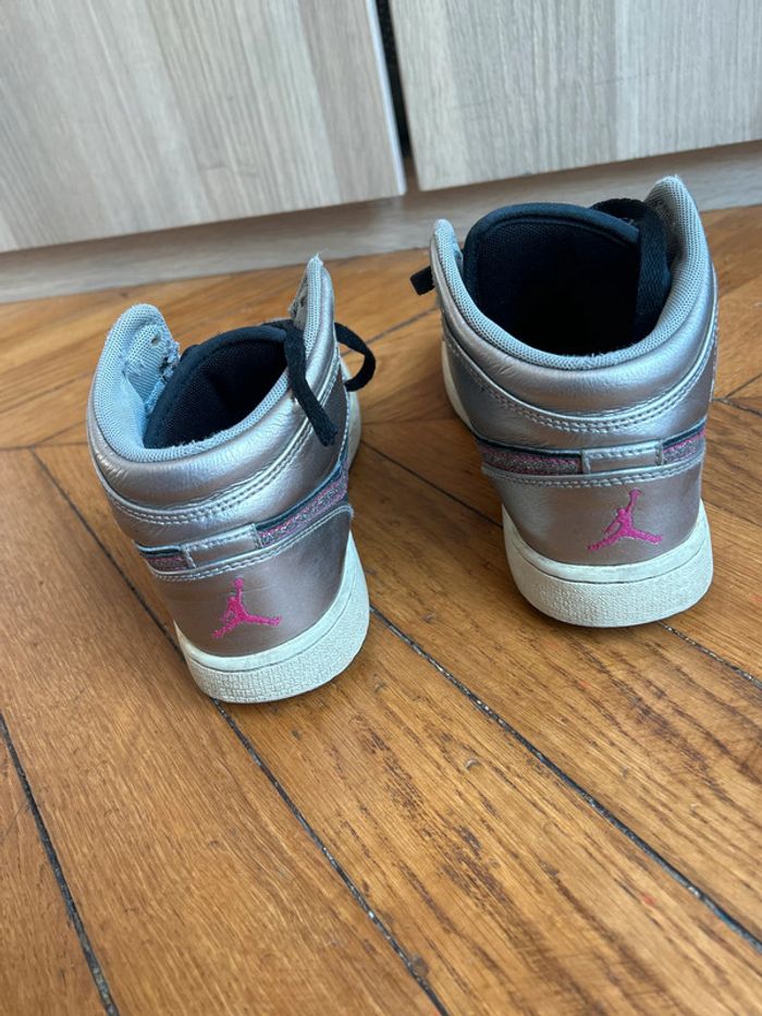 Basket Nike Air Jordan 1 Phat GS - photo numéro 4