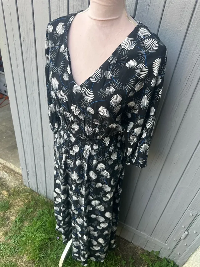 Robe manches 3/4 fleurie décolleté Promod 36/S - photo numéro 3