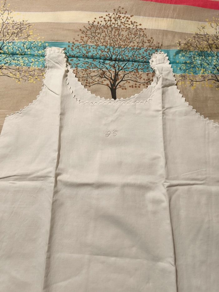 Chemise de nuit ancienne brodée T 40/42 - photo numéro 5