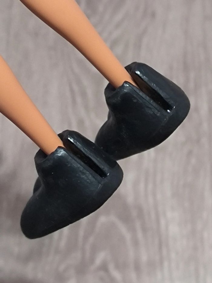 Mattel barbie 2 chaussures pied oiseau Cutie reveal chouette - photo numéro 3