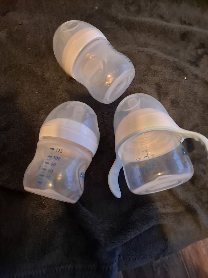 Lot de 3 biberons 1er âge