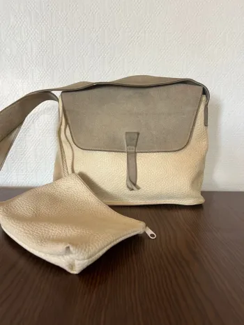 Sac à main + pochette
