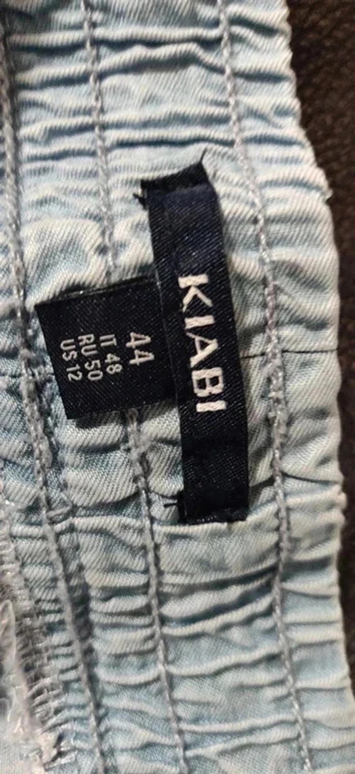 Short bleu ciel Kiabi 44 - photo numéro 3