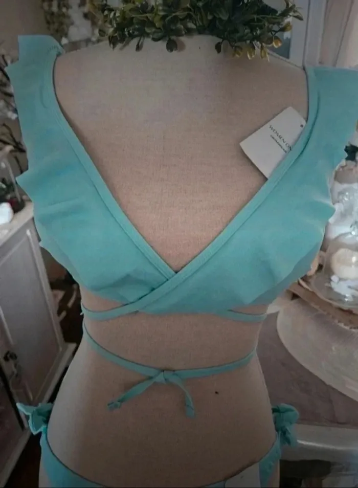 Maillot de bain 2 pièces vert amande Women Only Taille M Neuf - photo numéro 2