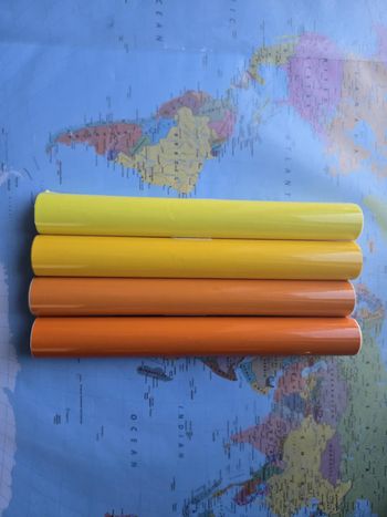 Vinyles permanents jaune citron., jaune, orange clair et orange pour machine de découpe cricut