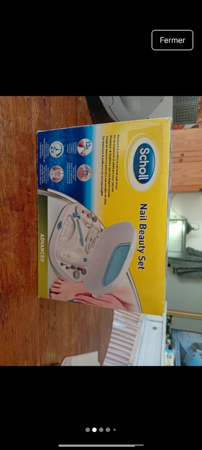 Set manucure et pédicure avec séchoir marque scholl - photo numéro 2