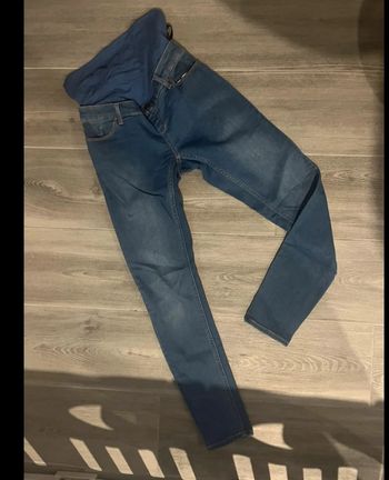 Jean de grossesse super skinny taille 36🤰🏻
