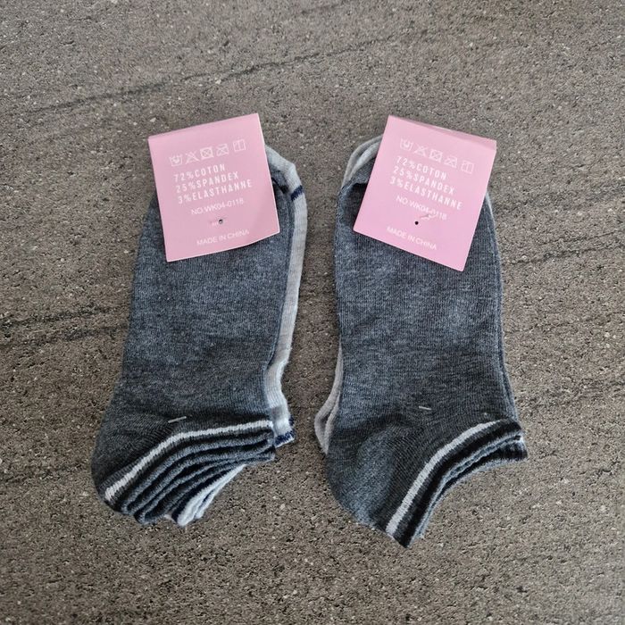 4 paires de socquettes 39/42. - photo numéro 2