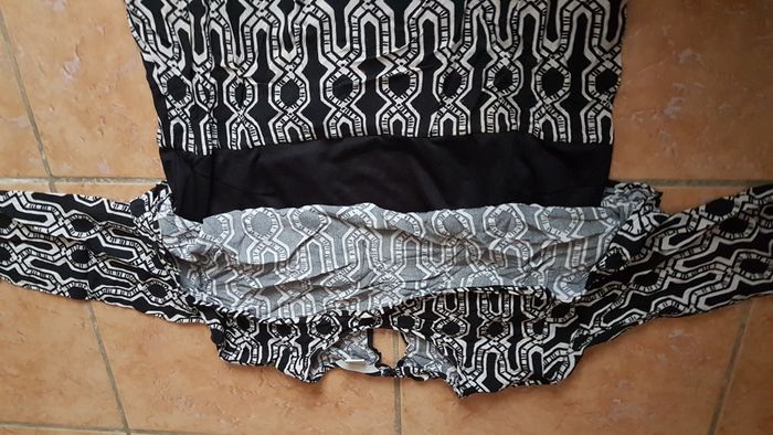 Robe été femme 44 noire et blanche H&M - photo numéro 2