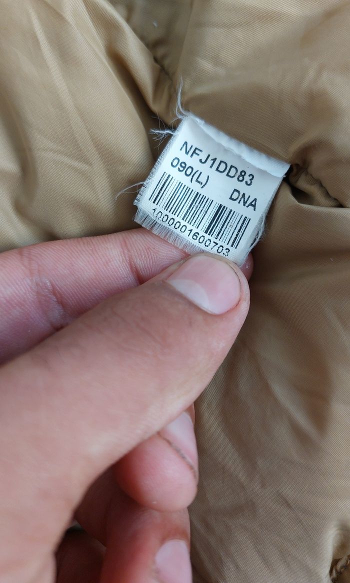 The North Face  puffer vest - photo numéro 9