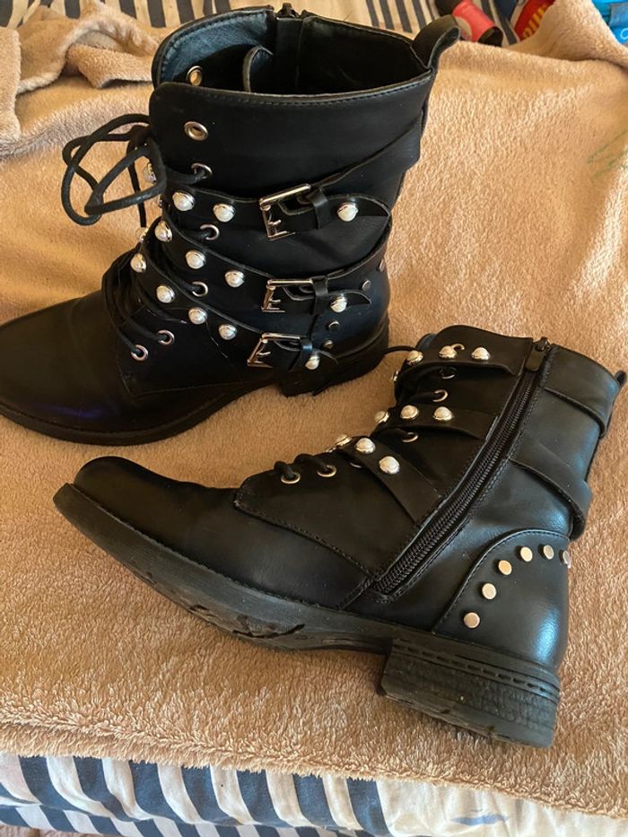 Bottines noires à perles - photo numéro 5