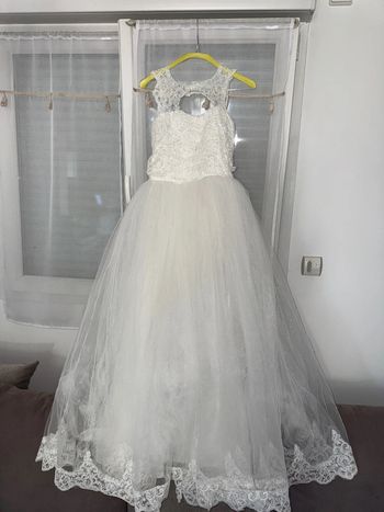 Mini robe de mariée pour jeune fille 16 ans avec tulle broderie paillettes et strass