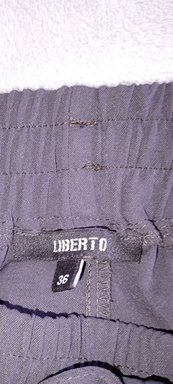 Pantalon cargo