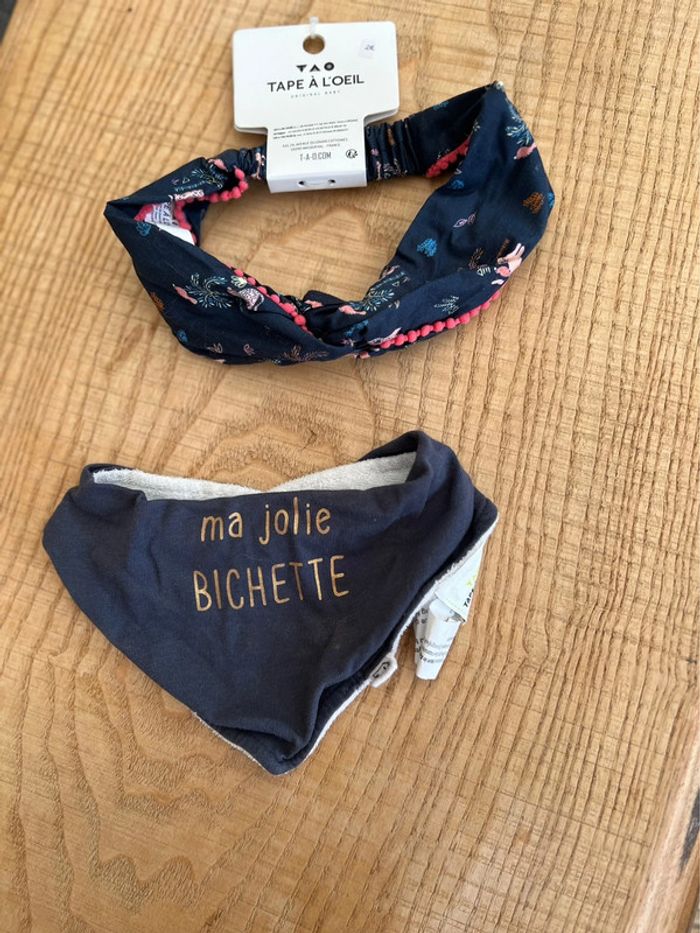 Ensemble lot tape à l’œil bavoir foulard triangle bandeau neuf 3-9 mois