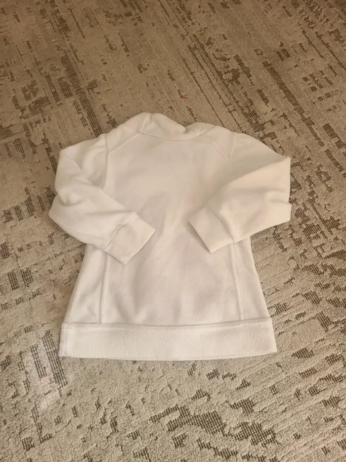 Lot pulls 4 ans - photo numéro 4