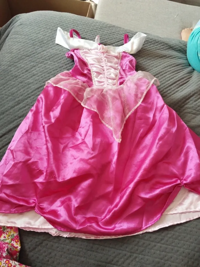 Robe Disney store